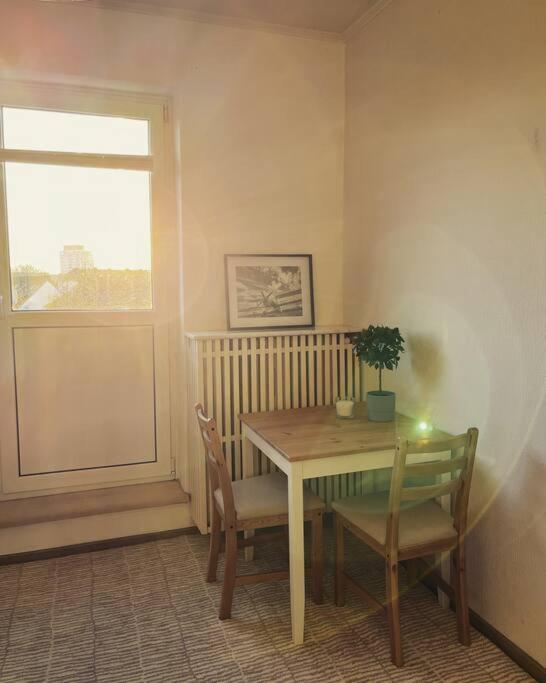 Wunderschoene 3-Zimmer Wohnung Fuer 6 Personen Bremen Exterior foto